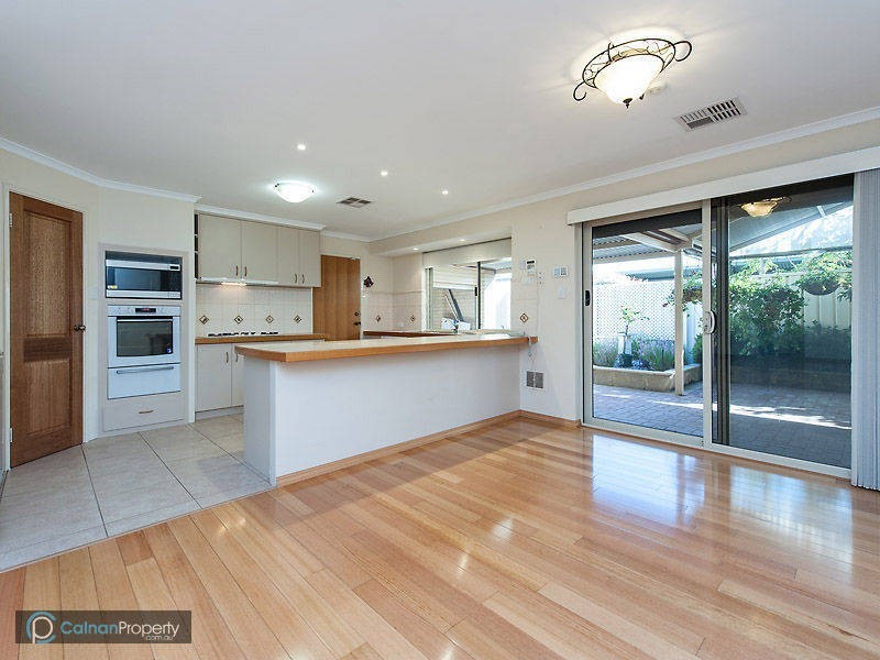 26 Lexington Avenue, Canning Vale WA 6155