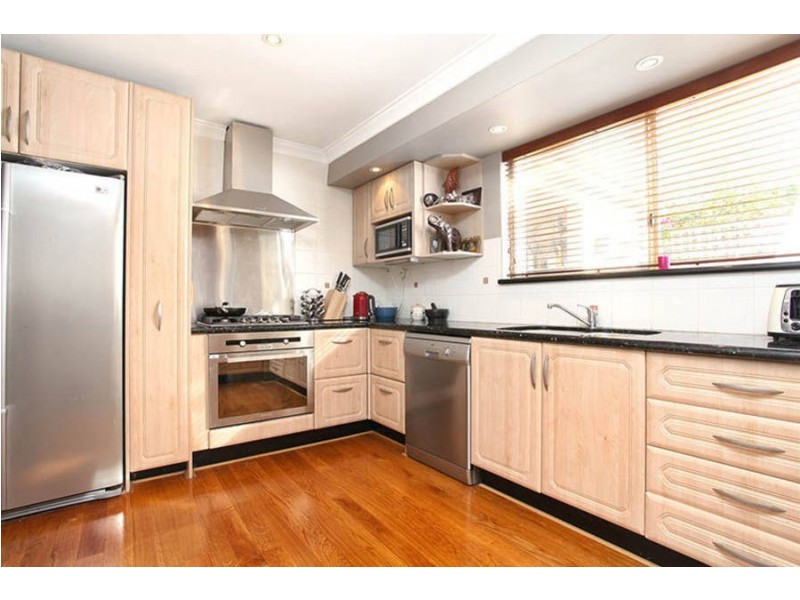 32 Central Avenue, Ardross WA 6153