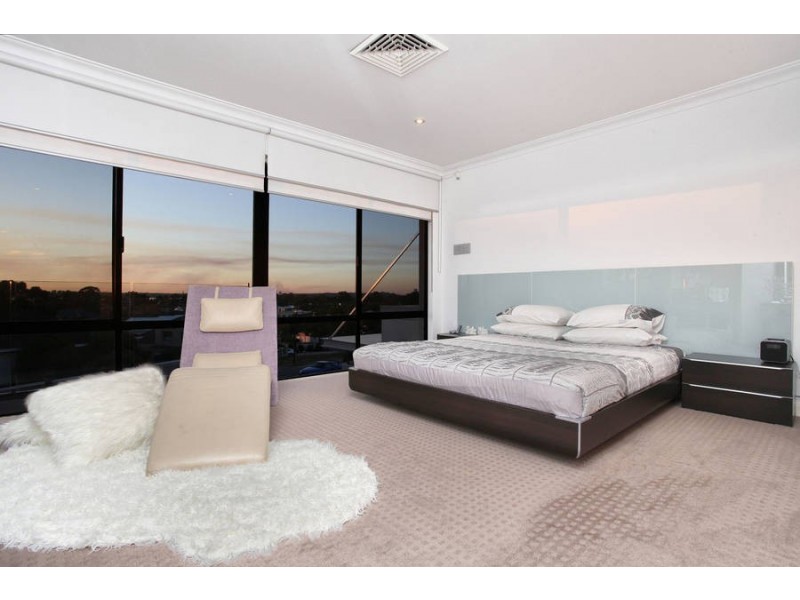 32 Millington Street, Ardross WA 6153