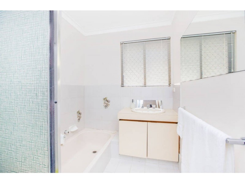 5B Fourth Avenue, Applecross WA 6153