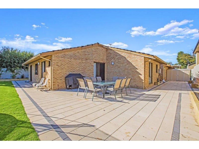 5B Fourth Avenue, Applecross WA 6153