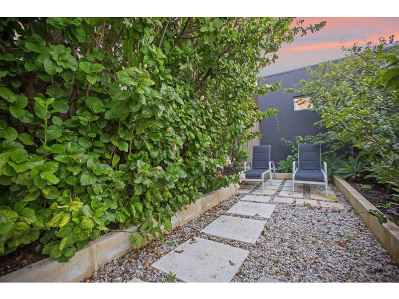 21a Campion Crescent, Attadale WA 6156