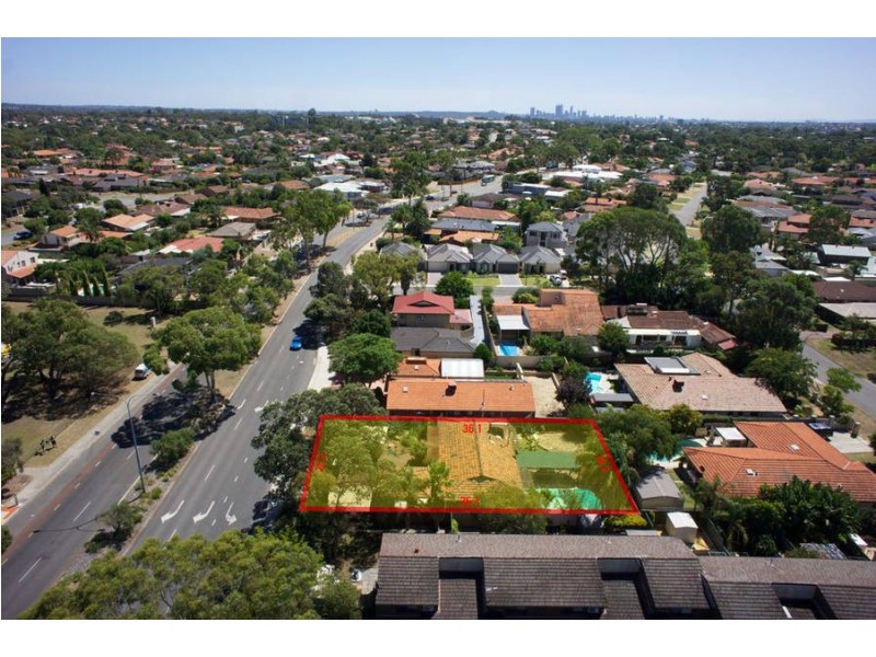 256 Riseley Street, Booragoon WA 6154