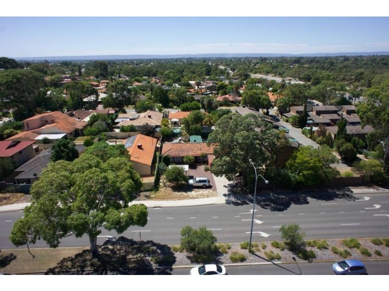 256 Riseley Street, Booragoon WA 6154