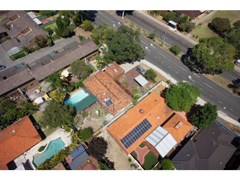 256 Riseley Street, Booragoon WA 6154