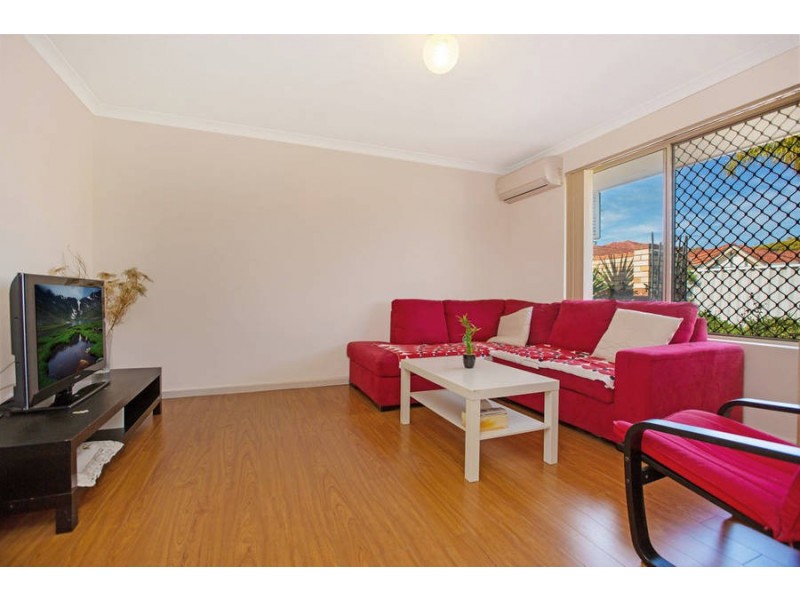 2/58 Kensington Avenue, Dianella WA 6059