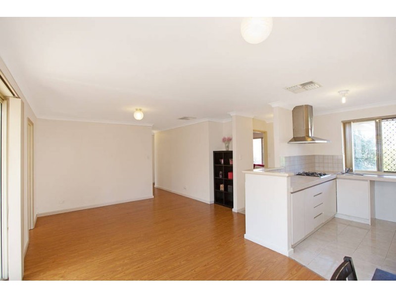 2/58 Kensington Avenue, Dianella WA 6059