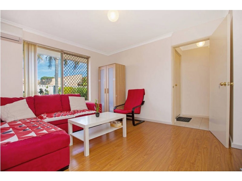 2/58 Kensington Avenue, Dianella WA 6059