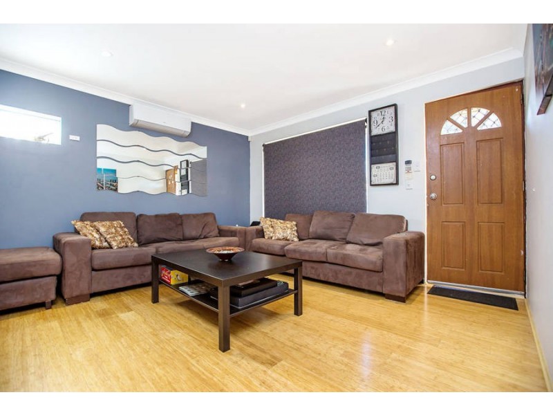 2/227 Stock Road, Palmyra WA 6157