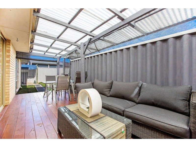 2/227 Stock Road, Palmyra WA 6157