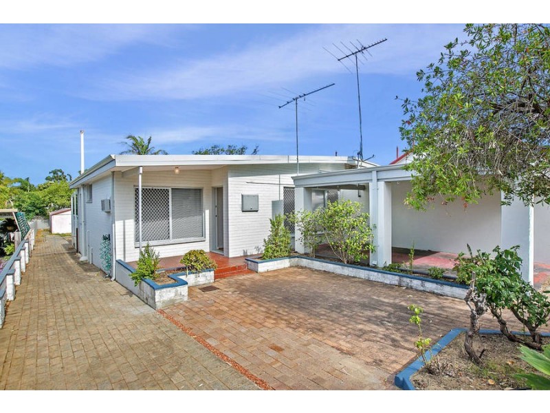 13B Chamberlain Street, O’connor WA 6163