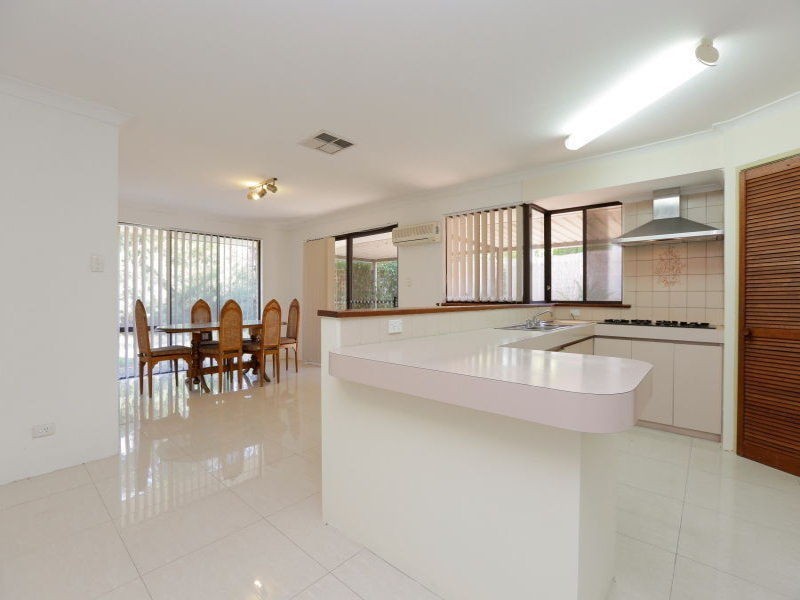 29 Earlston Place, Booragoon WA 6154