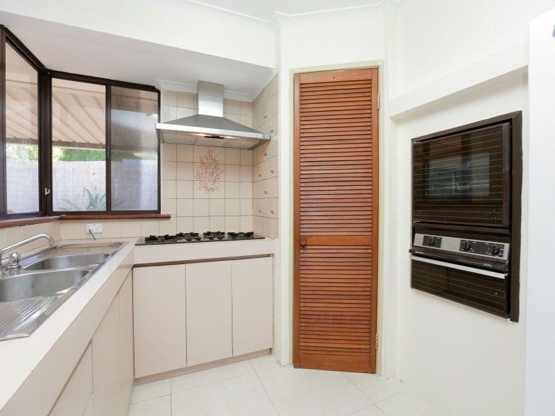 29 Earlston Place, Booragoon WA 6154