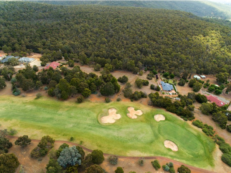 112 Heritage Drive, Roleystone WA 6111