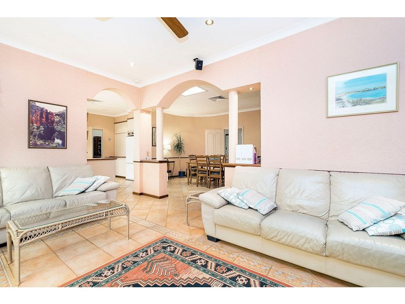 1 Duff Place, Booragoon WA 6154