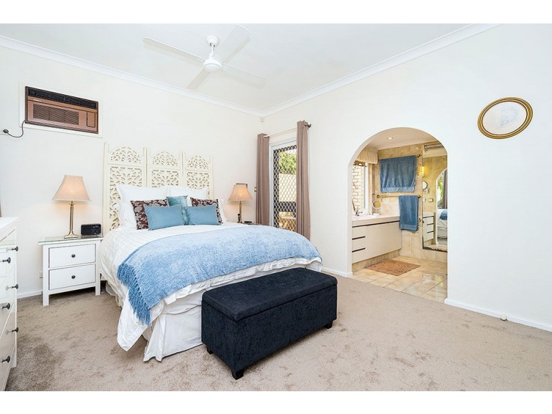 1 Duff Place, Booragoon WA 6154