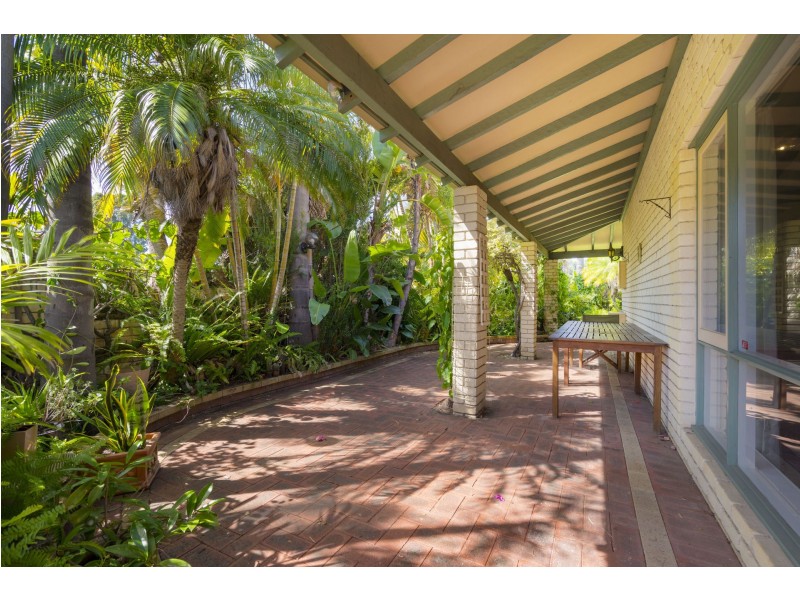 1 Duff Place, Booragoon WA 6154