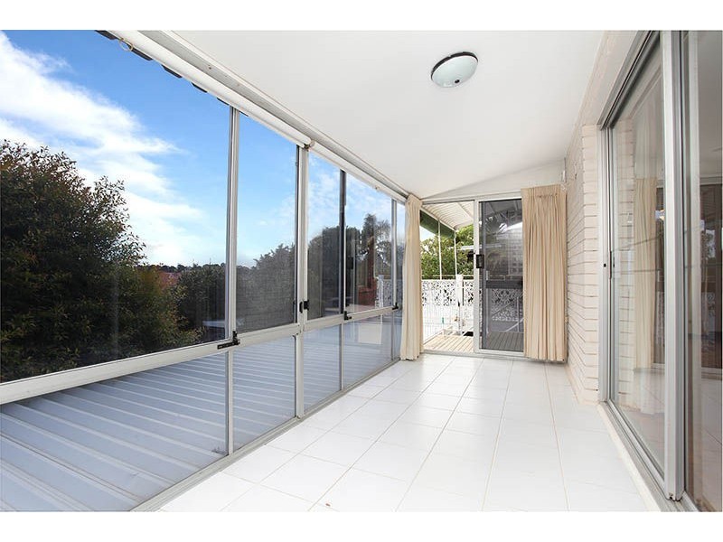 12 Rossmoyne Drive, Rossmoyne WA 6148