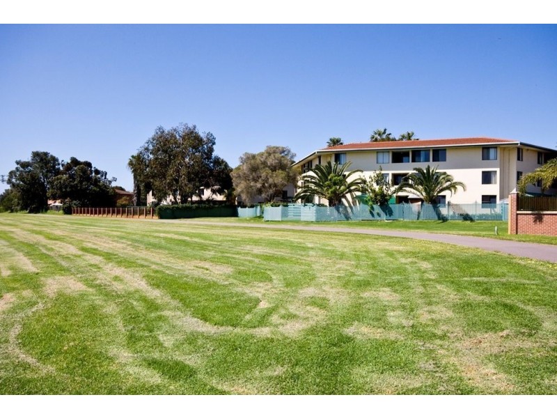 C26/49 Herdsman Parade, Wembley WA 6014