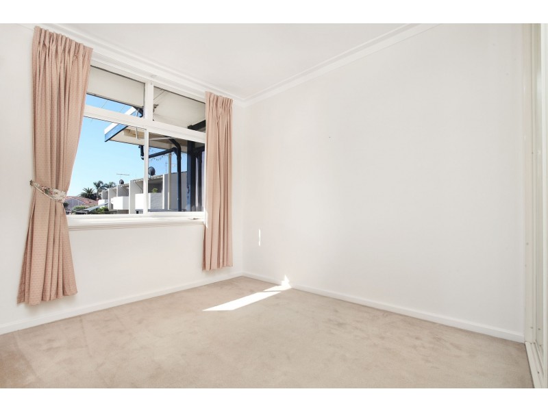 7/45 Robert Street, Como WA 6152