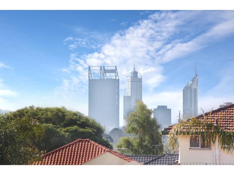 7/45 Robert Street, Como WA 6152