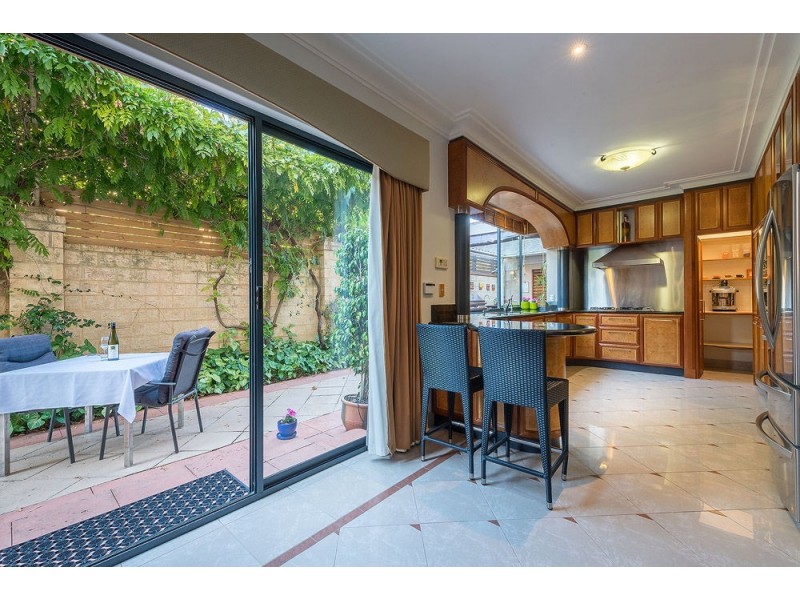 106 Ardross Street, Applecross WA 6153