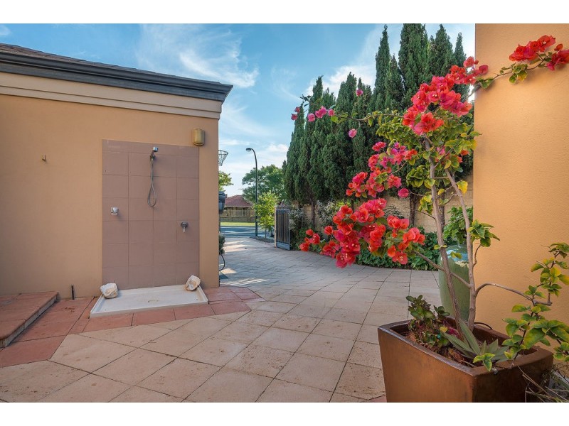 106 Ardross Street, Applecross WA 6153