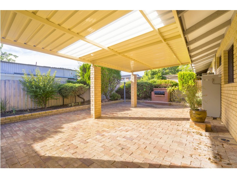 1/11 Sprigg Place, Booragoon WA 6154