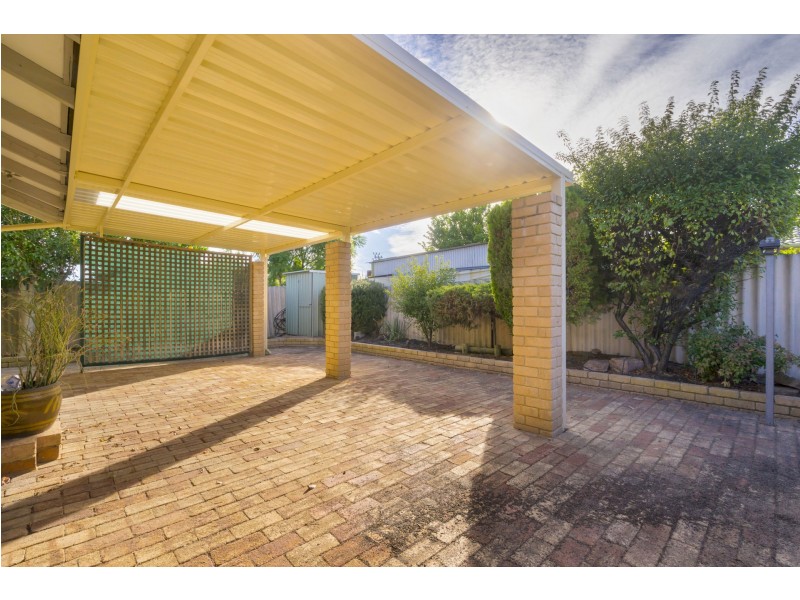 1/11 Sprigg Place, Booragoon WA 6154