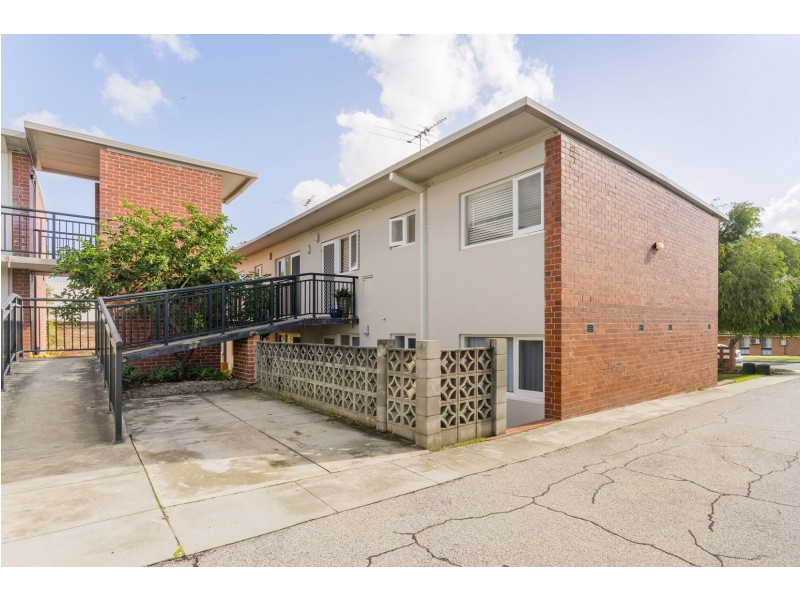 3/69-71 Gardner Street, Como WA 6152