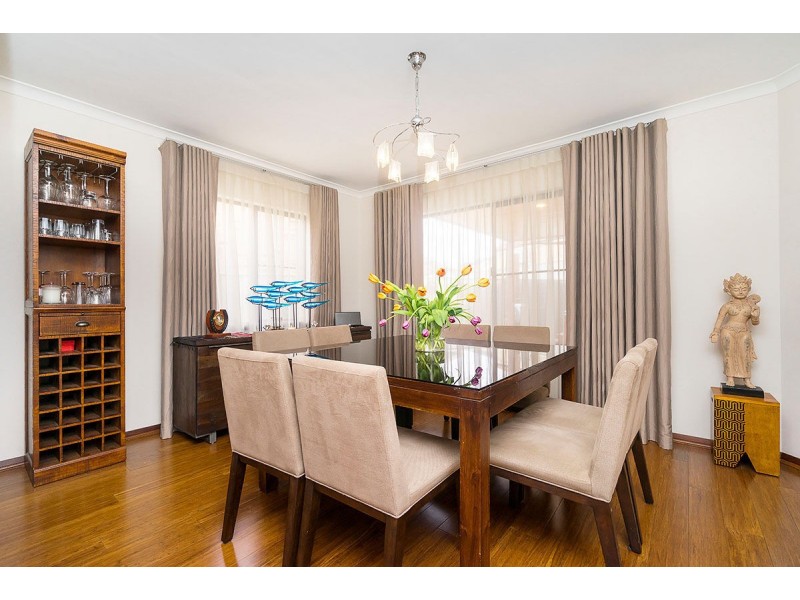 24 Darnell Avenue, Mount Pleasant WA 6153