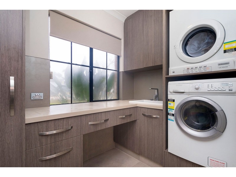 24 Darnell Avenue, Mount Pleasant WA 6153