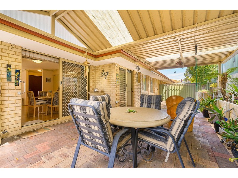 16b Cleopatra Street, Palmyra WA 6157