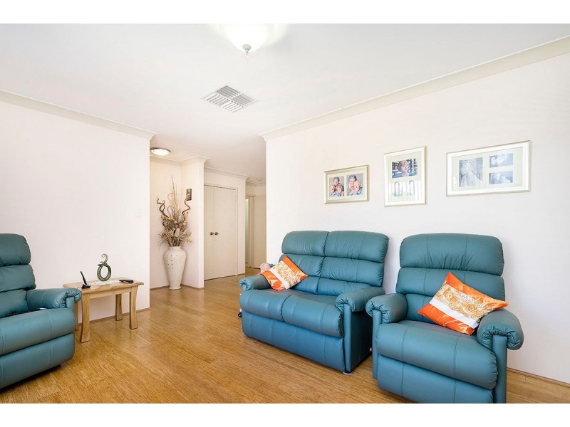 16b Cleopatra Street, Palmyra WA 6157