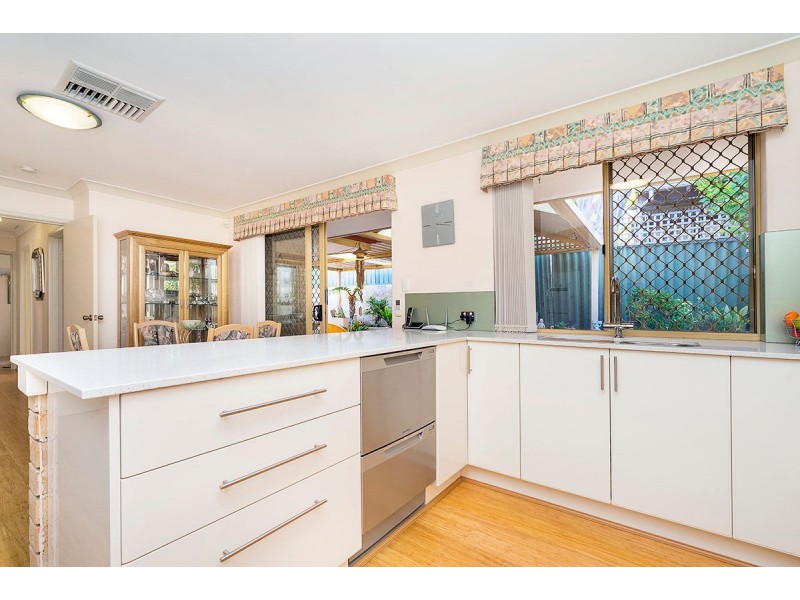 16b Cleopatra Street, Palmyra WA 6157