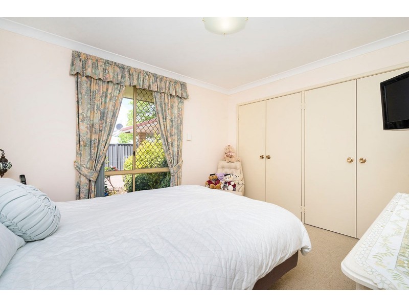 16b Cleopatra Street, Palmyra WA 6157