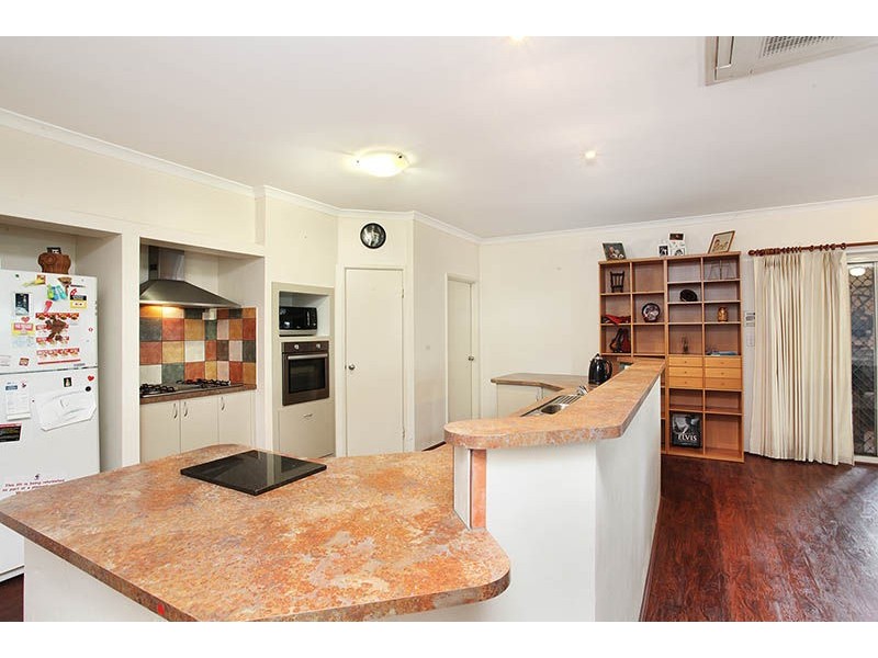 3 Peach Way, Byford WA 6122