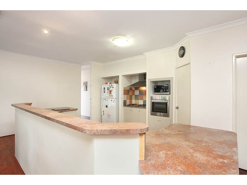 3 Peach Way, Byford WA 6122