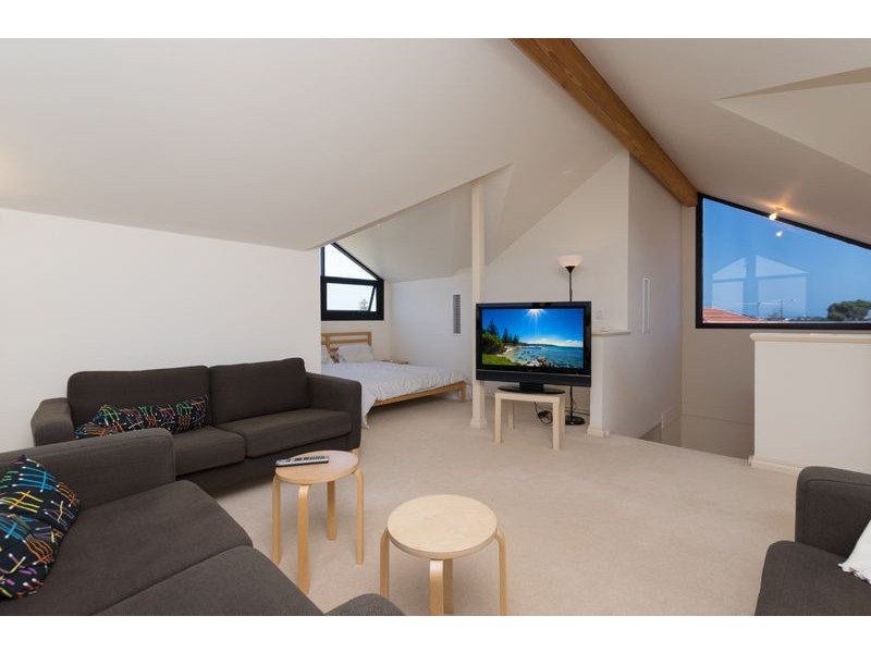 3 Kemp Road, Mount Pleasant WA 6153