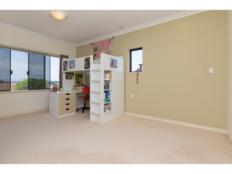 3 Kemp Road, Mount Pleasant WA 6153