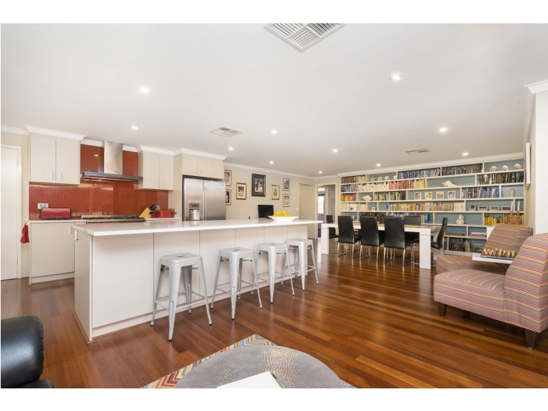 7 Sprigg Place, Booragoon WA 6154