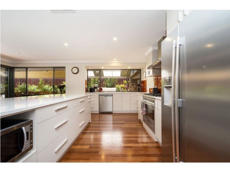 7 Sprigg Place, Booragoon WA 6154