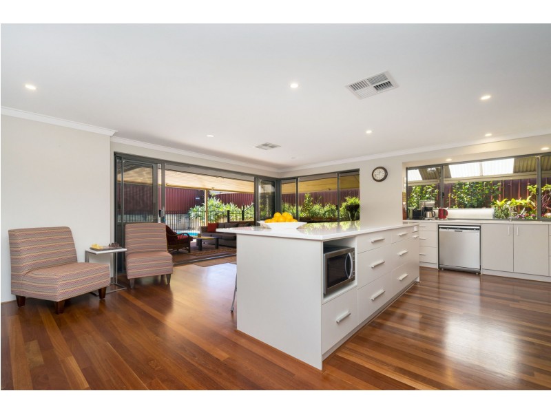 7 Sprigg Place, Booragoon WA 6154