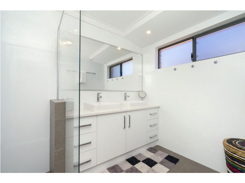 7 Sprigg Place, Booragoon WA 6154