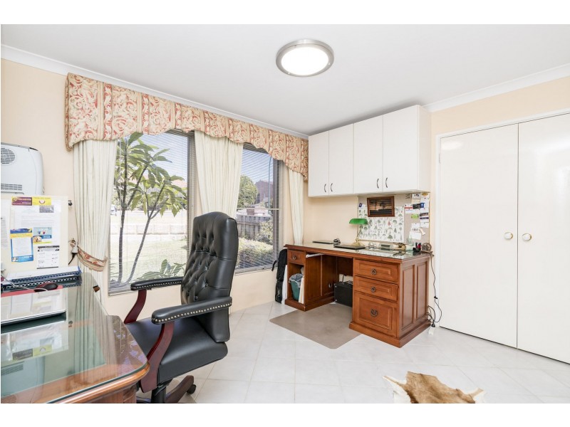 48A Park Street, Como WA 6152