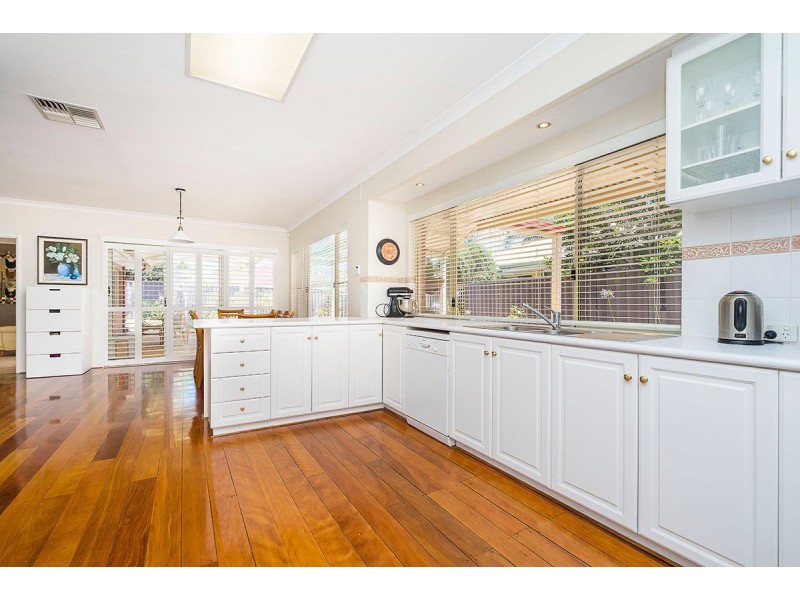 18 Curedale Mews, Bull Creek WA 6149