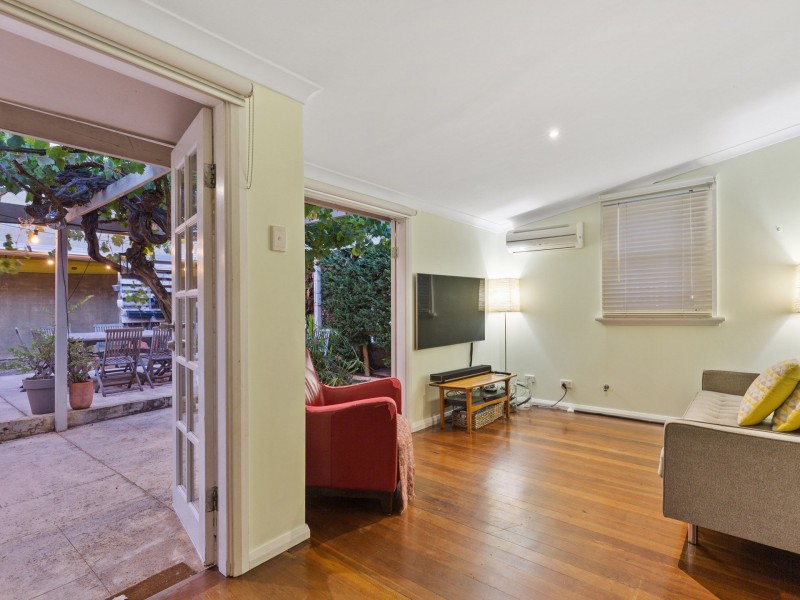 38 Glyde Street, East Fremantle WA 6158