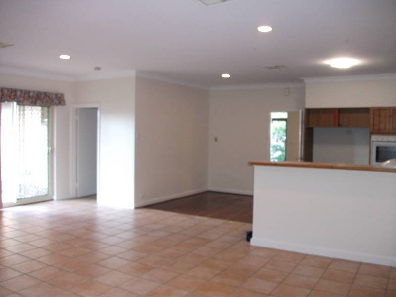 414 Marmion Street, Melville WA 6156