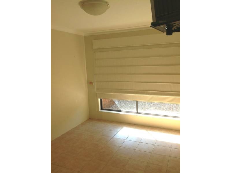 2/21 Golf Road, Parkwood WA 6147