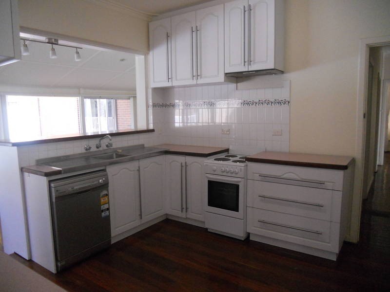 6  Daniel Street, Attadale WA 6156